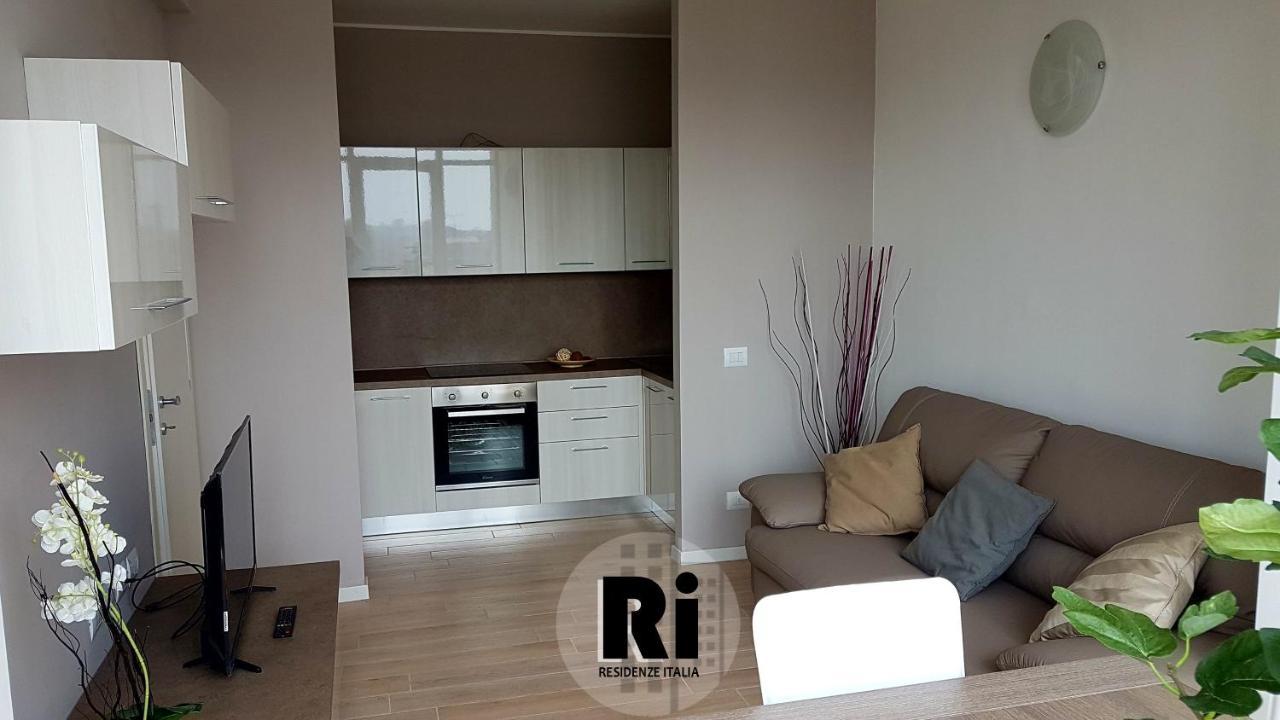 Aparthotel Residenze Italia Sesto San Giovanni Esterno foto